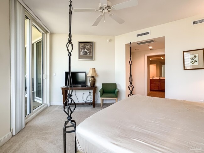 Building Photo - 645 Lost Key Dr