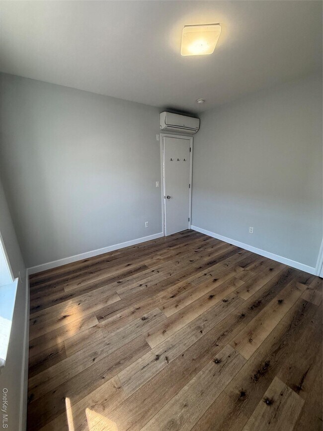 Building Photo - 66-76 Fresh Pond Rd