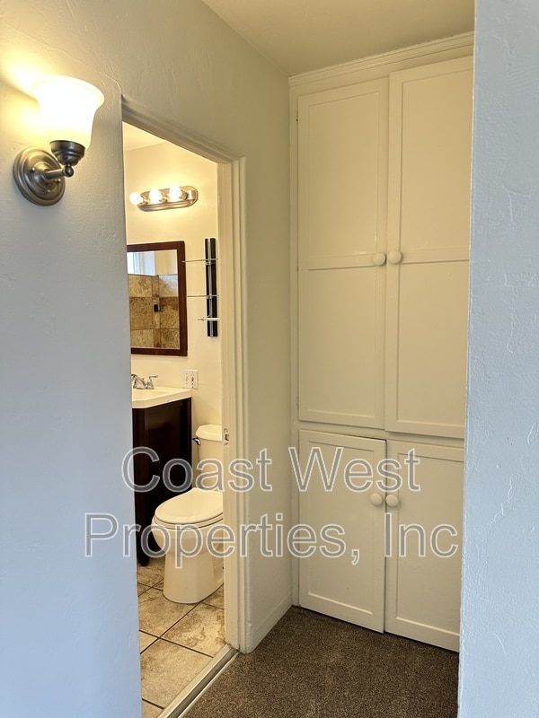 Building Photo - 3288 Mission Blvd