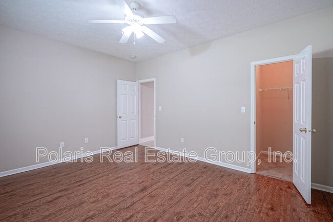 Building Photo - 4238 Sunshine Ave