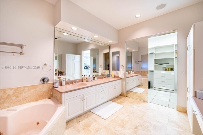 Building Photo - 1547 Mariner Way