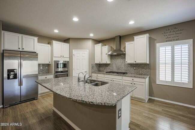 Building Photo - 17576 W Bajada Rd