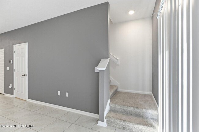 Building Photo - 836 Observatory Pkwy