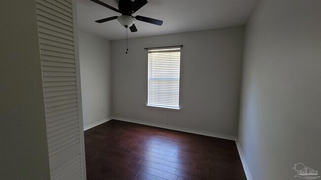 Building Photo - 4559 Tradewinds Dr