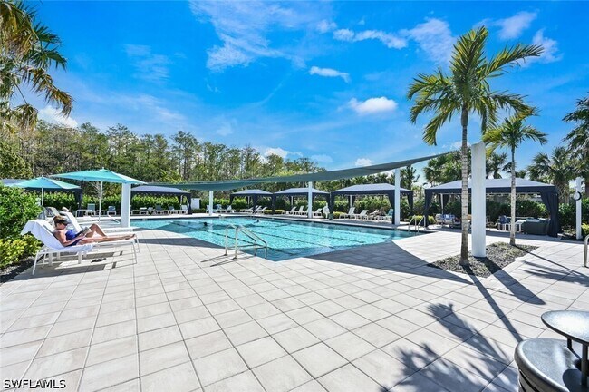 Building Photo - 28496 Burano Dr