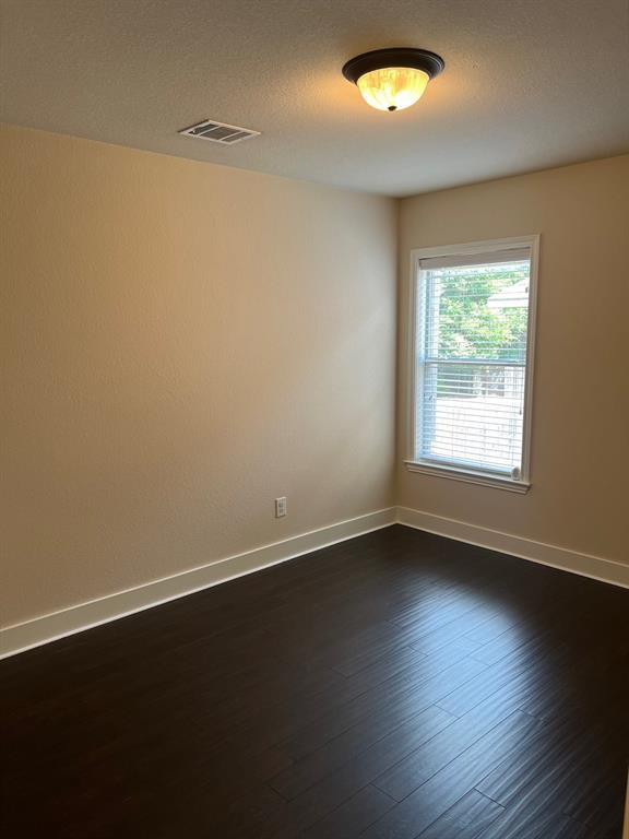 Building Photo - 3920 Harvey Penick Dr