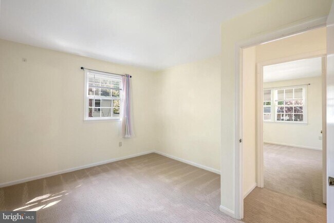 Building Photo - 7223 Reservation Dr