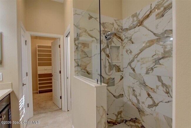 Building Photo - 8810 Napolo Dr