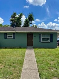 Building Photo - 2415 S Crystal Lake Dr