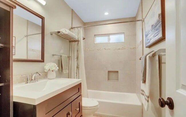 Building Photo - 4151 Mt Hukee Ave