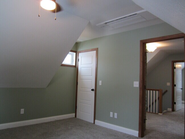 Second closet! - 3622 Humboldt Ave N