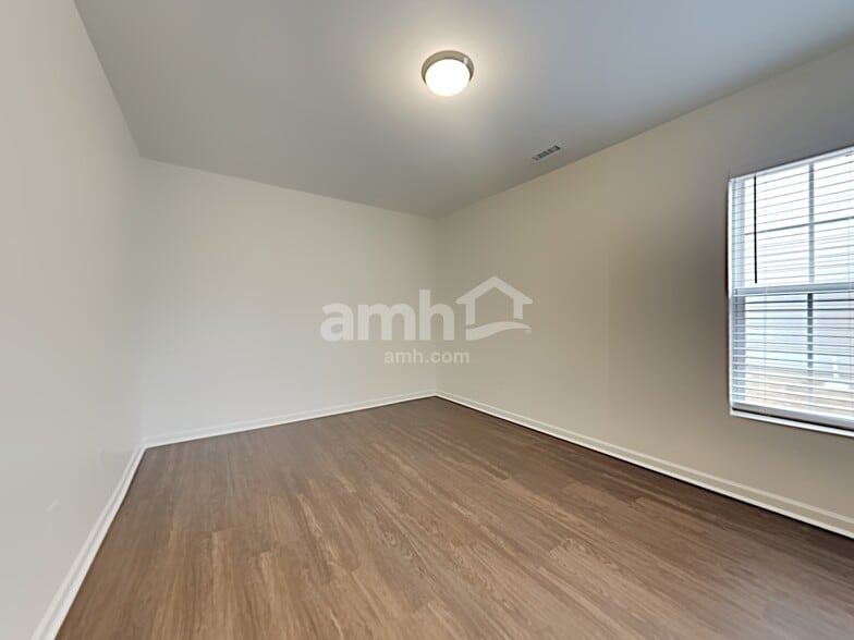 Building Photo - 709 Averasboro Dr