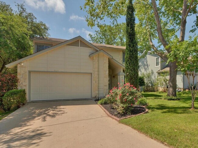 Building Photo - 8421 Spring Valley Dr