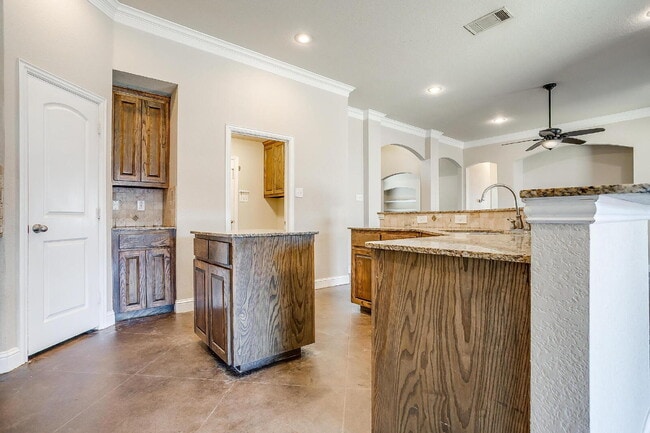 Building Photo - 3 bedroom, 2 bath Home in Coveted Aledo ISD!