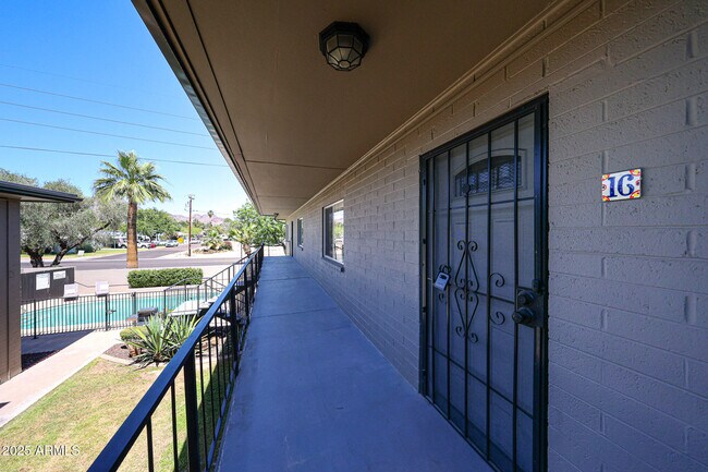 Building Photo - 6544 N 12th St