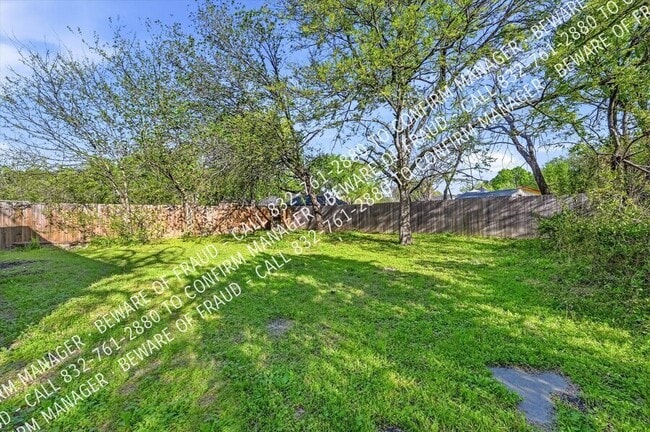 Building Photo - 807 Wyatt St