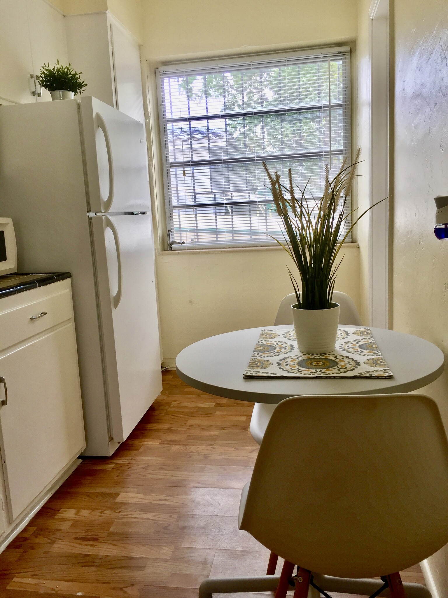 Building Photo - 2821 SW 1st Ave