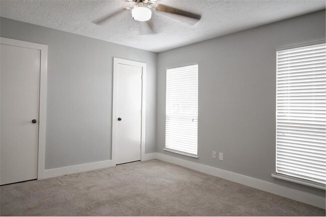 Building Photo - 13515 Ravensway Dr