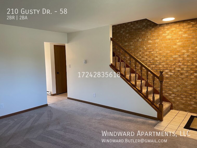 Building Photo - 210 Gusty Dr