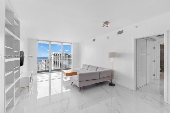 Building Photo - 325 S Biscayne Blvd