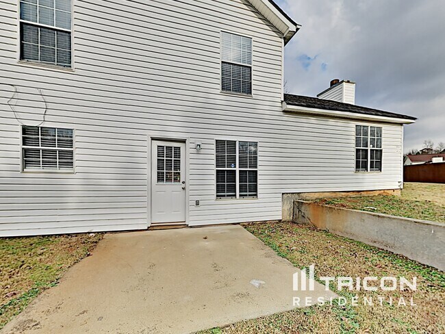 Building Photo - 3539 Oak Leaf Ct