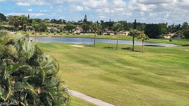 Building Photo - 3645 Boca Ciega Dr