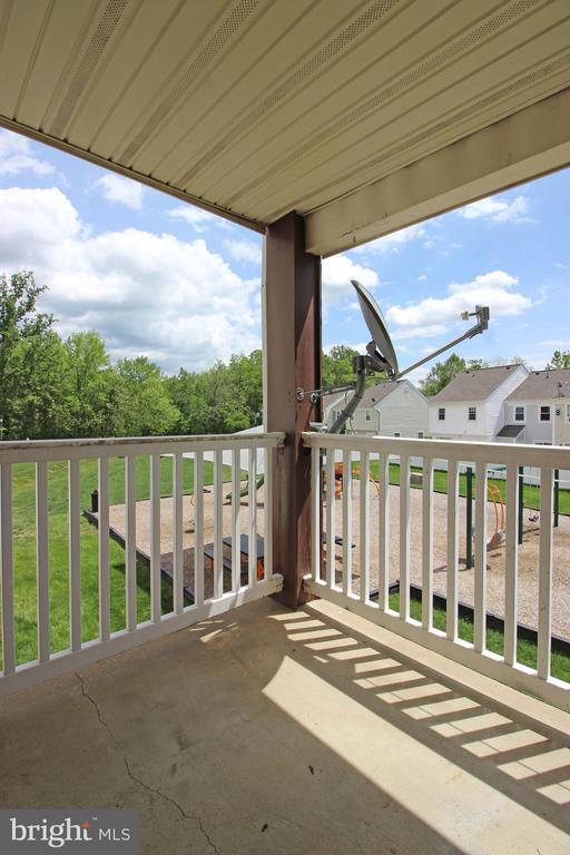 Building Photo - 102 Chesterfield Ln