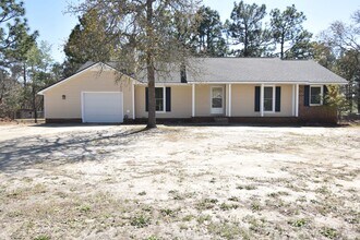 Building Photo - 3 Bedroom and 2 Bath Home (No Pets)