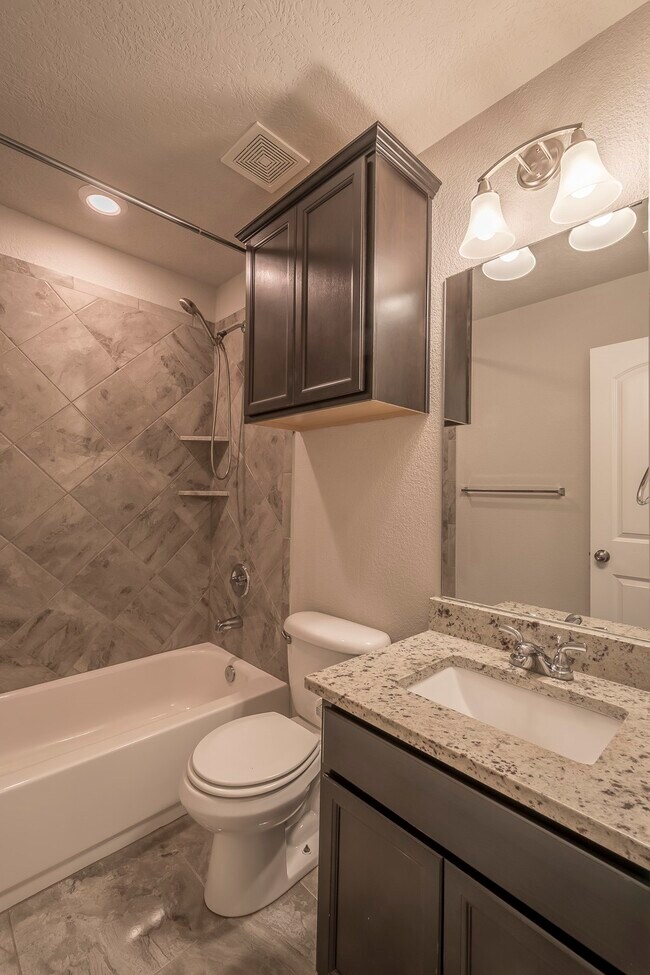 Building Photo - 7418 Masters Dr