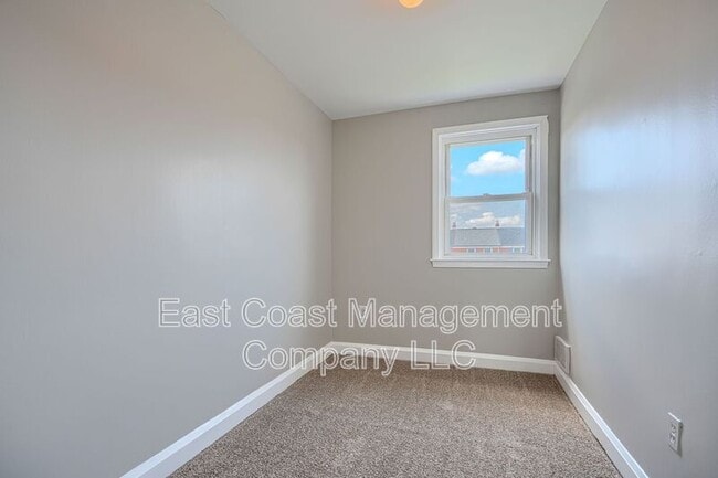 Building Photo - 2230 Coralthorn Rd
