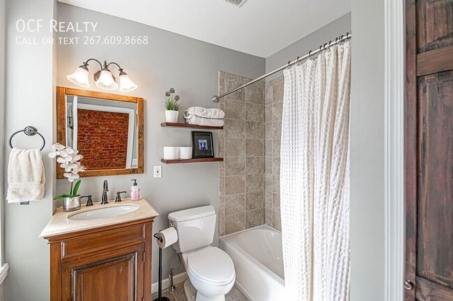 Building Photo - 2017 Memphis St