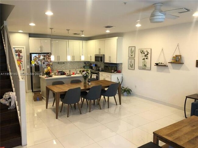 Building Photo - 2601 NE 212th Terrace