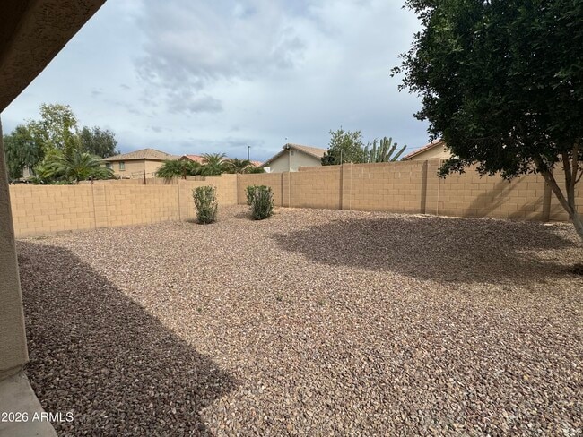 Building Photo - 4209 S Sawmill Rd