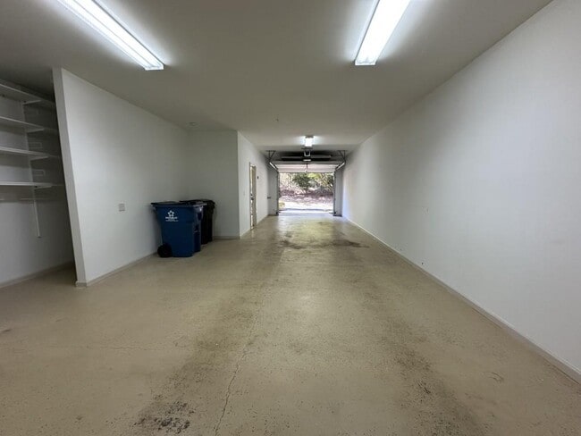 Building Photo - 11191 Calypso Dr