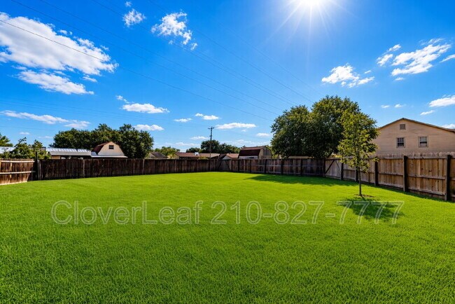 Building Photo - 10602 Terrace Plain