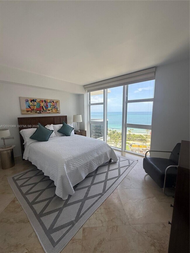 Building Photo - 10275 Collins Ave