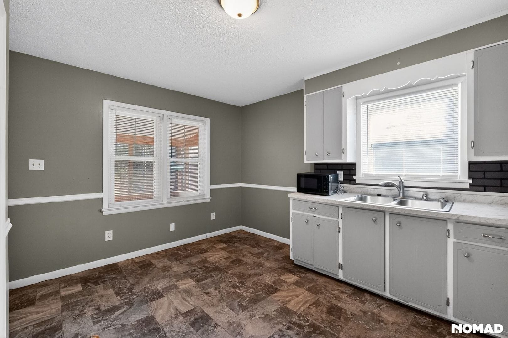 Building Photo - 1544 31st St Ct SE