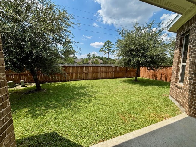 Building Photo - 50 Wyatt Oaks Dr