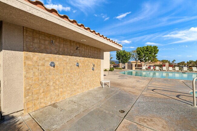Building Photo - 80162 Pebble Beach Dr