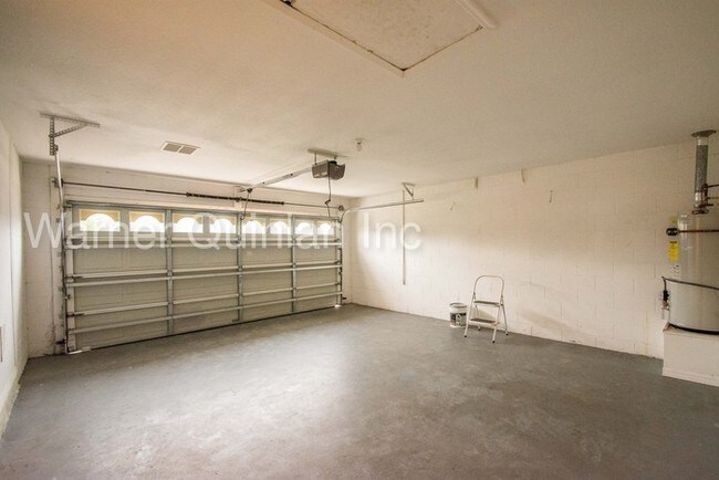 Building Photo - 3310 Crystal Creek Blvd