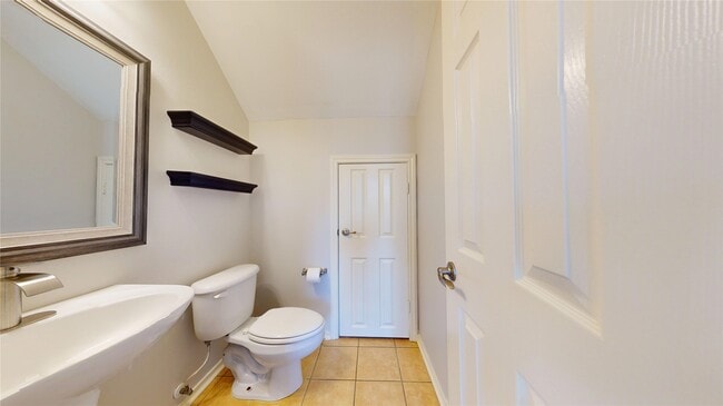 Building Photo - 12443 Narcissus View Trail