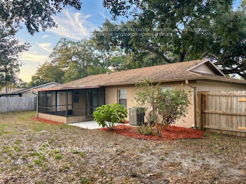 Building Photo - 4822 Presidential St