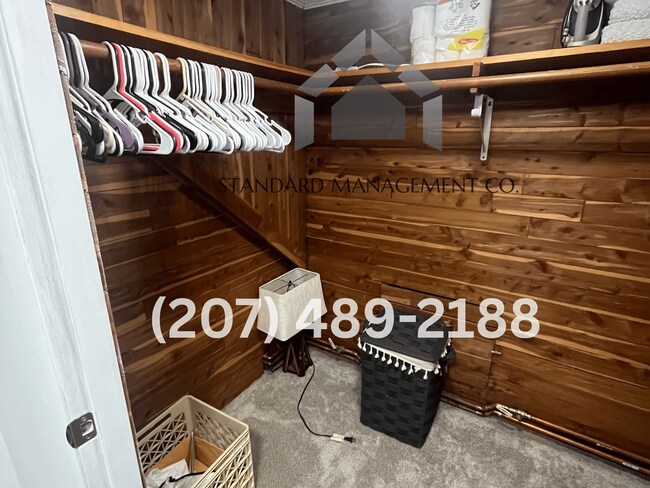 Building Photo - 3 Baker St