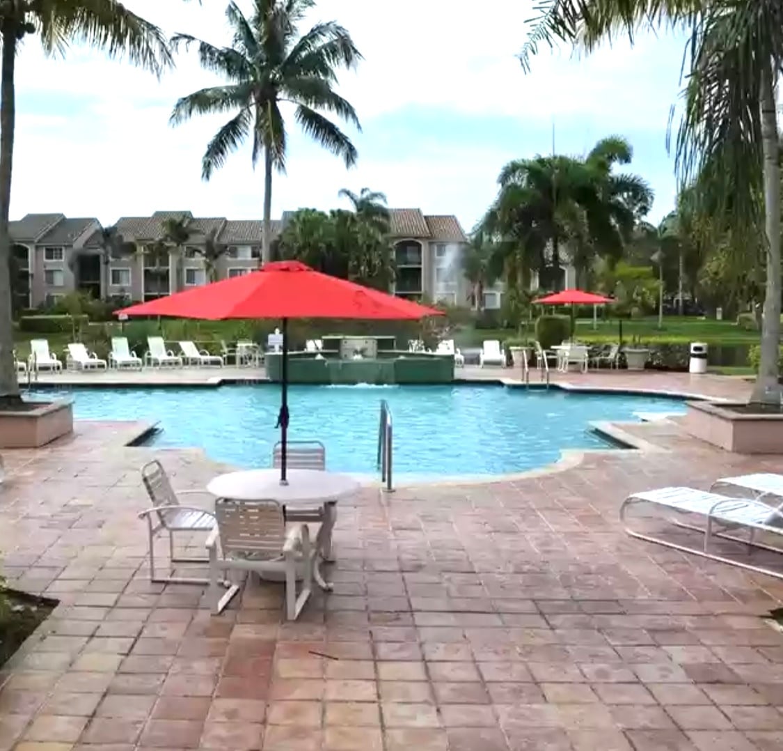 Building Photo - 12118 Saint Andrews Pl