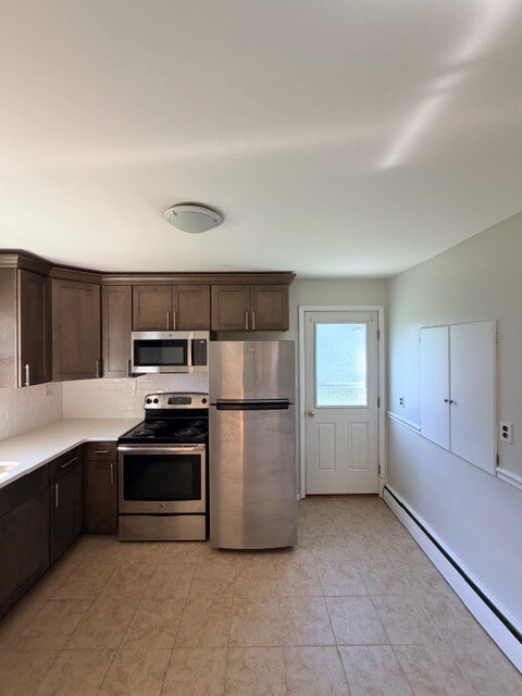 Building Photo - 2404 Mccawber Dr