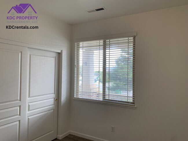 Building Photo - 1024 Westcreek Ln