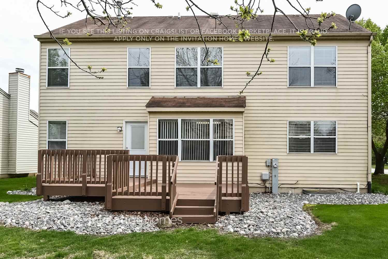 Building Photo - 2499 Deerfield Dr