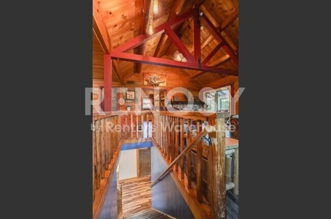 Building Photo - 3BD/2.5BA Home in Elk River Available Now!