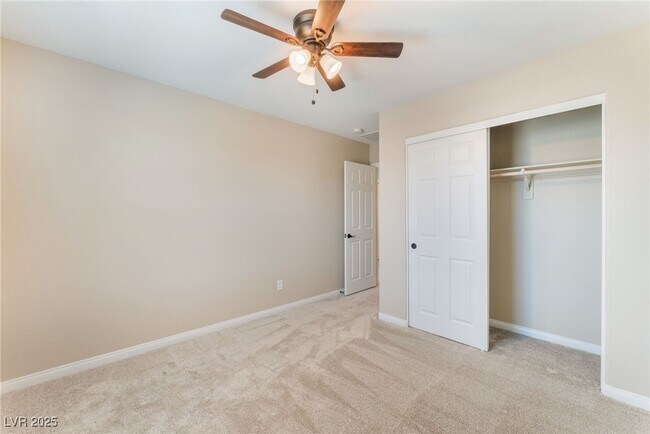 Building Photo - 4540 Anspach St