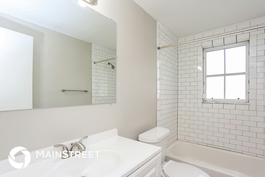 Building Photo - 8975 91st St N